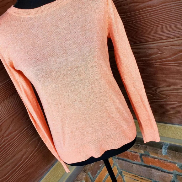 Forever21 Lightweight Women's Peach Sweater Size Small - Picture 4 of 8